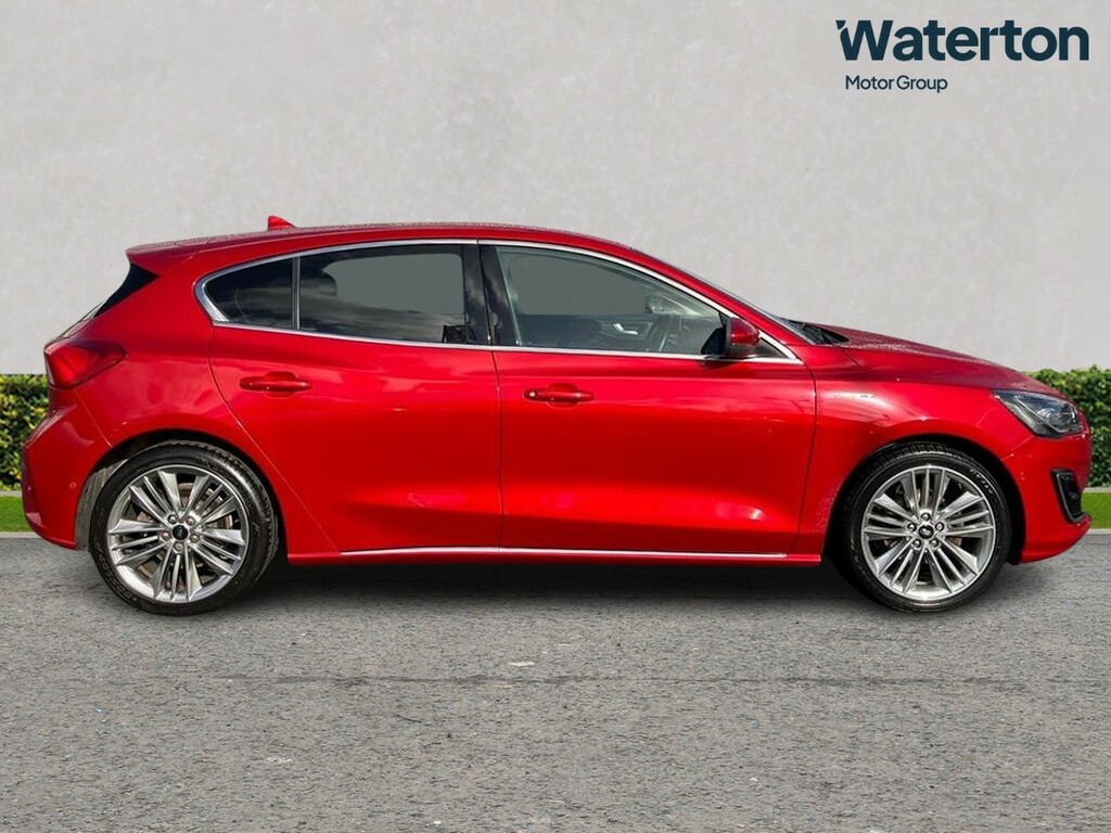 Ford Focus 1.0 Ecoboost 125 GX70HKY Red #2