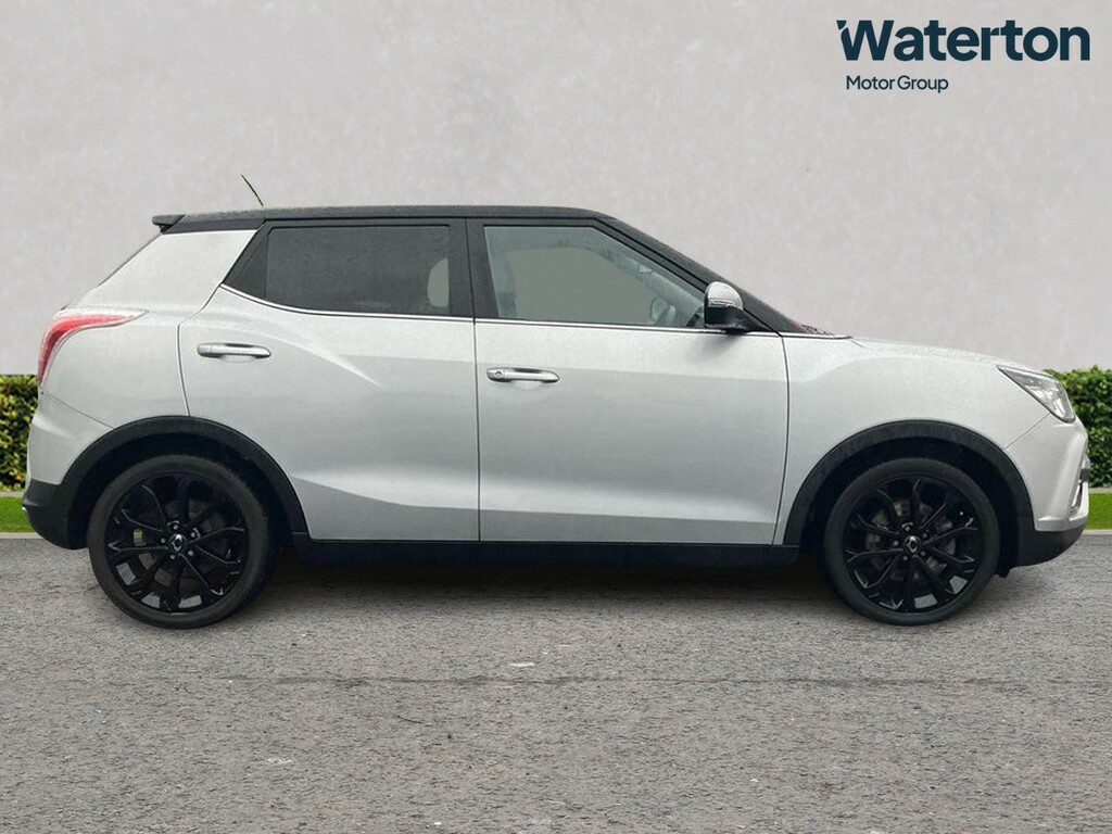 SsangYong Tivoli 1.6 Le Silver #2