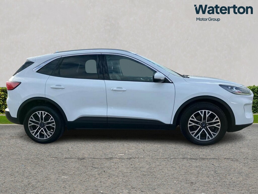Ford Kuga 2.0 Ecoblue Mhev Titanium Edition White #2
