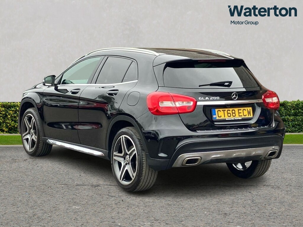Mercedes-Benz GLA Class Gla 200 Amg Line Executive CT68ECW Black #5
