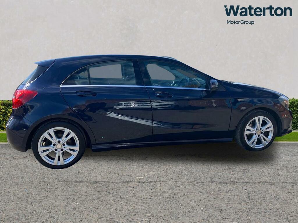 Mercedes-Benz A Class A200d Sport AX17TYK Blue #2