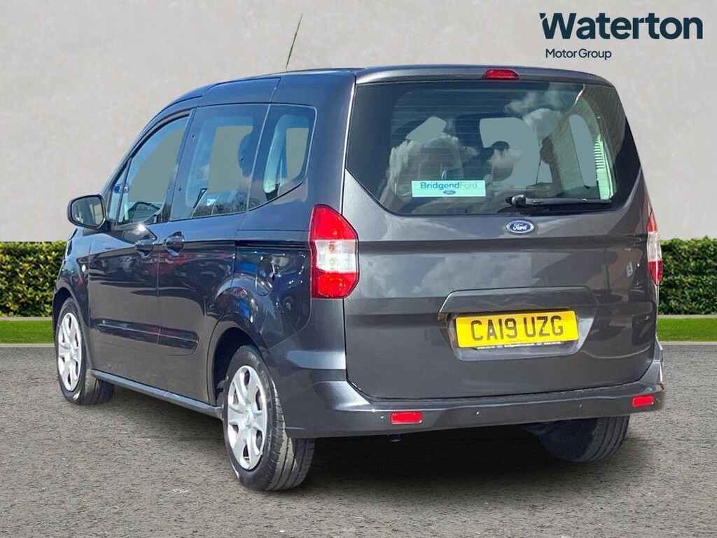 Ford Tourneo Courier 1.5 Tdci Zetec Grey #5