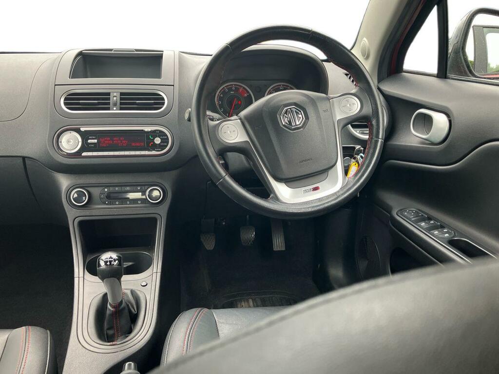 MG MG3 2018 1.5 Form Sport Vti-tech 106 Bhp Red #12