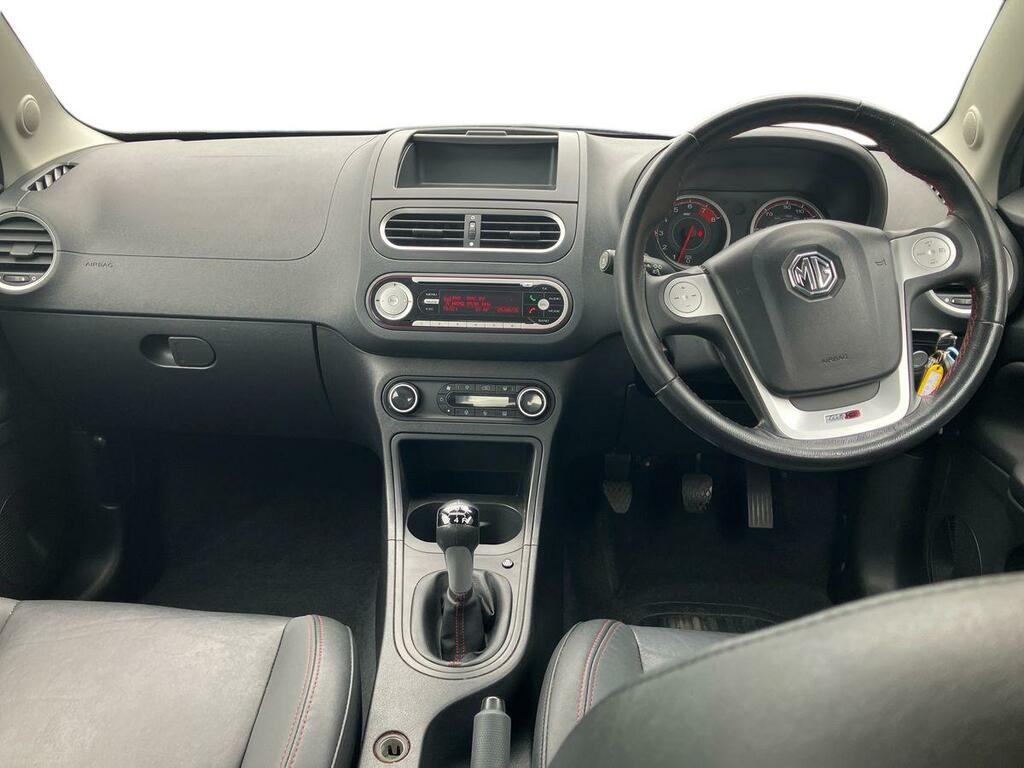 MG MG3 2018 1.5 Form Sport Vti-tech 106 Bhp Red #11