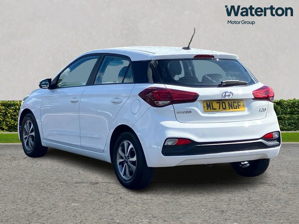 Hyundai I20 Hatchback White #5