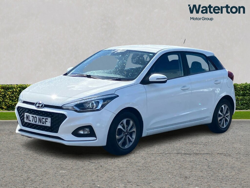 Hyundai I20 Hatchback White #7