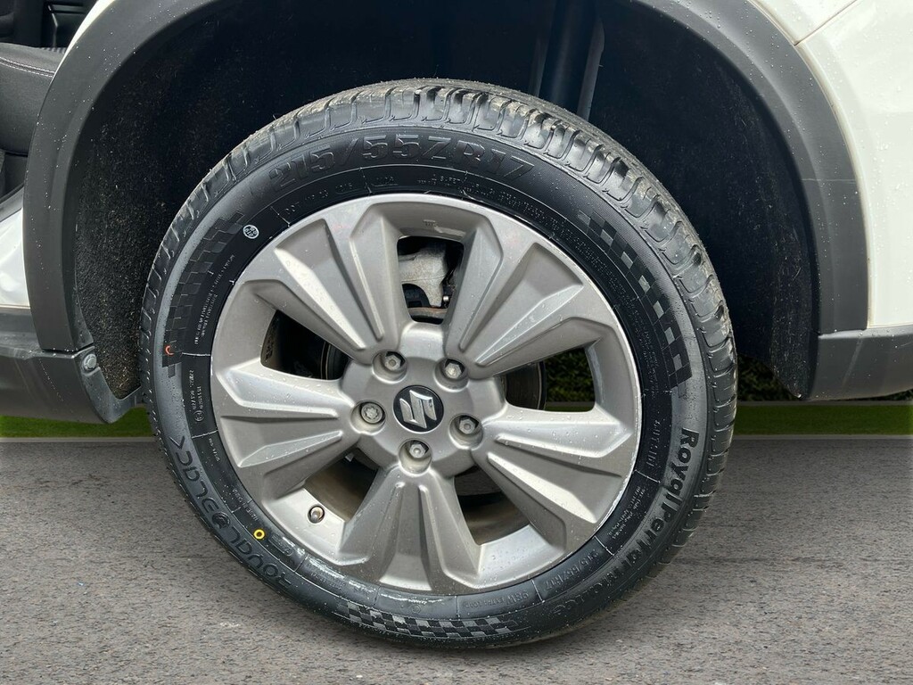 Suzuki Vitara Vitara Sz5 Boosterjet Agr White #9