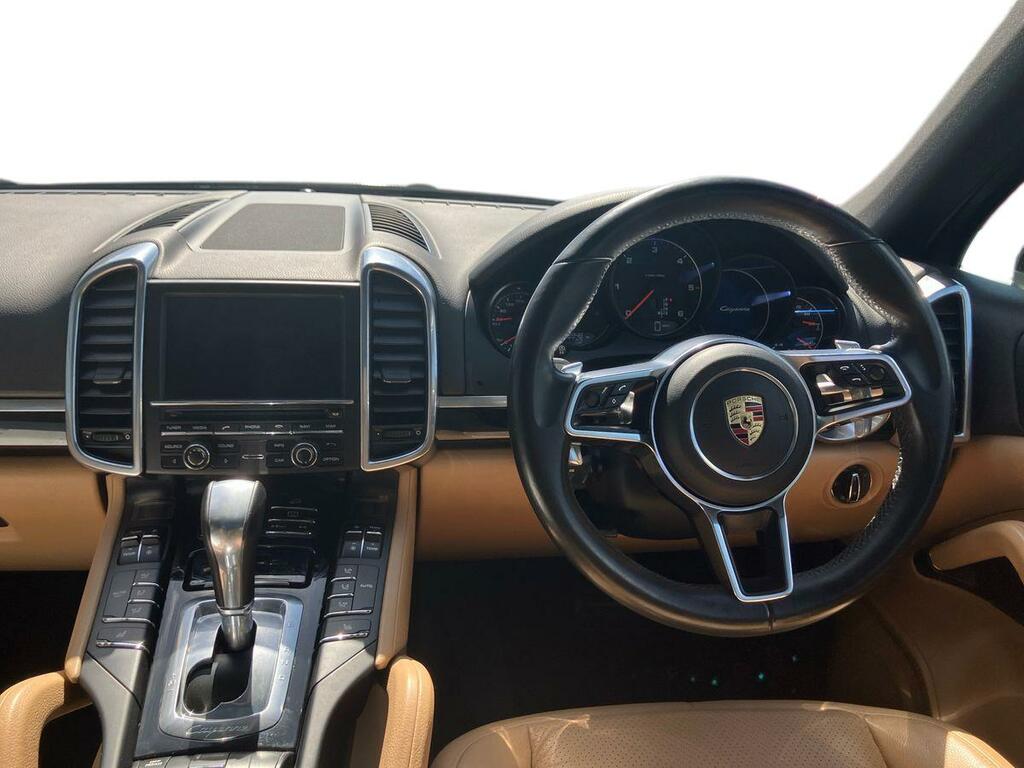 Porsche Cayenne 3.0 D V6 Tiptronic S 262 Bhp White #12