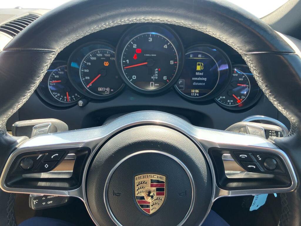 Porsche Cayenne 3.0 D V6 Tiptronic S 262 Bhp White #13