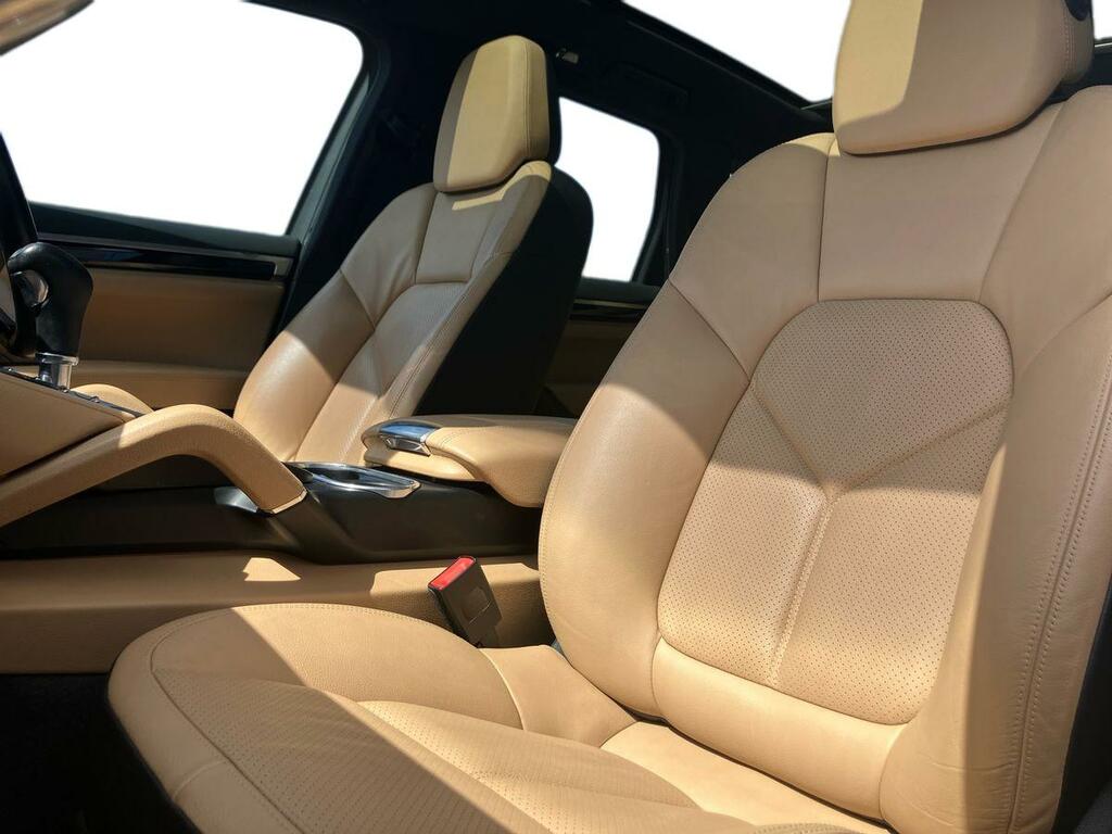 Porsche Cayenne 3.0 D V6 Tiptronic S 262 Bhp White #16