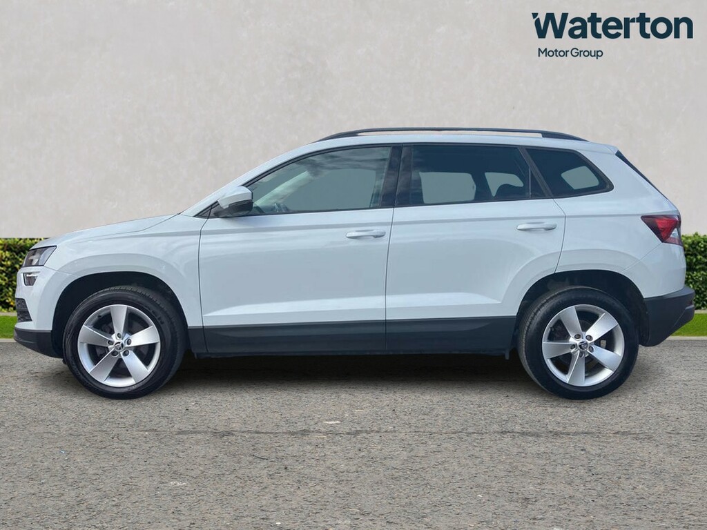 Skoda Karoq 1.5 Tsi Se Dsg White #6