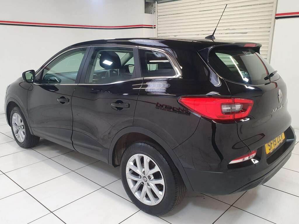 Renault Kadjar 1.3 Tce Play Suv SF19ZEV Black #4