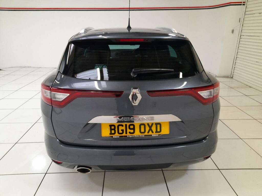 Renault Megane 1.5 Blue Dci Iconic Sport Tourer BG19OXD Grey #5