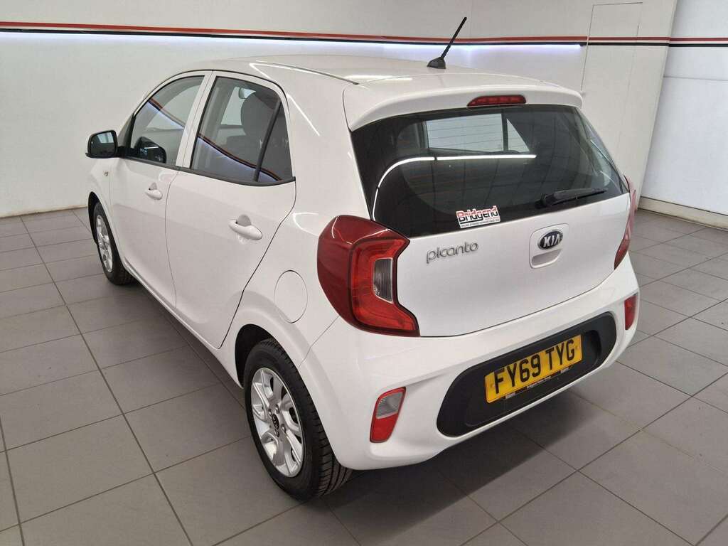Kia Picanto 1.0 2 Hatchback FY69TYG White #4