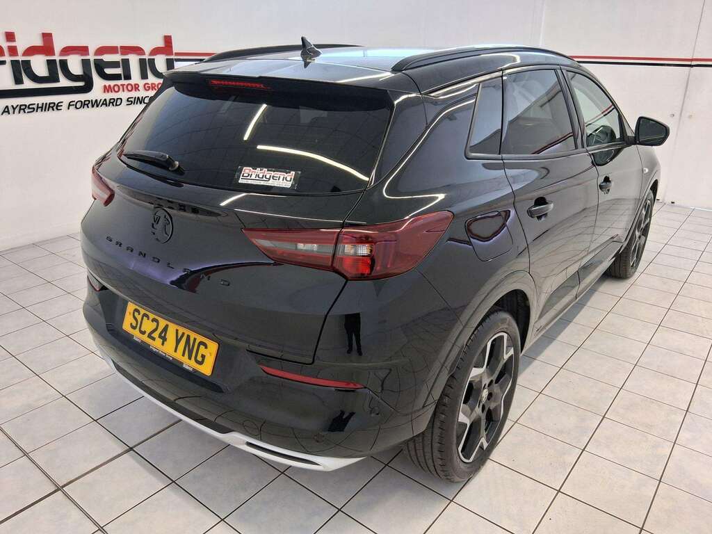 Vauxhall Grandland 1.2 Turbo Ultimate Suv SC24YNG Black #6