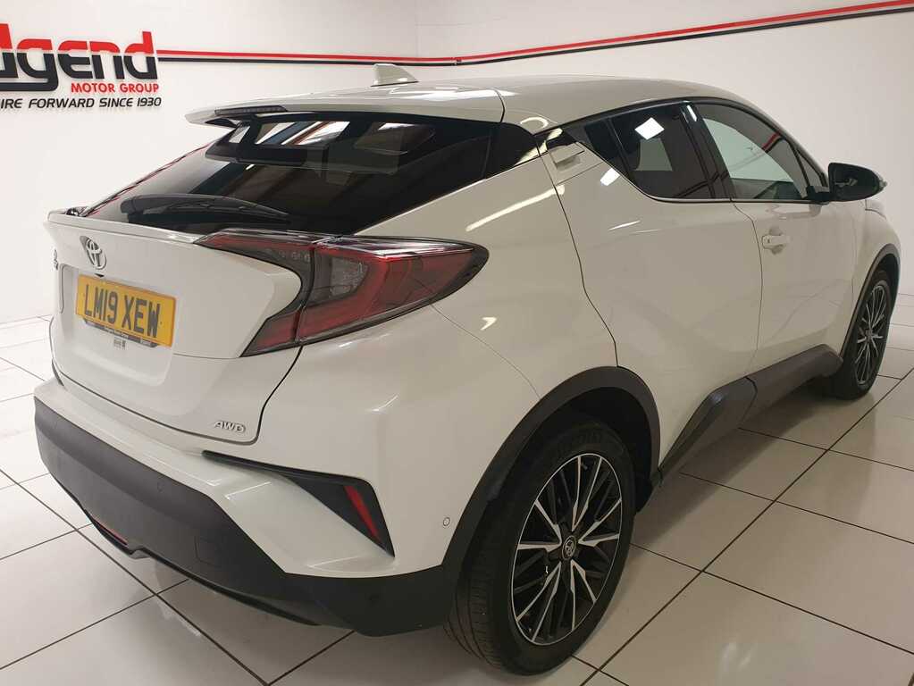 Toyota C-Hr 1.2 Vvt-i Excel Suv White #6