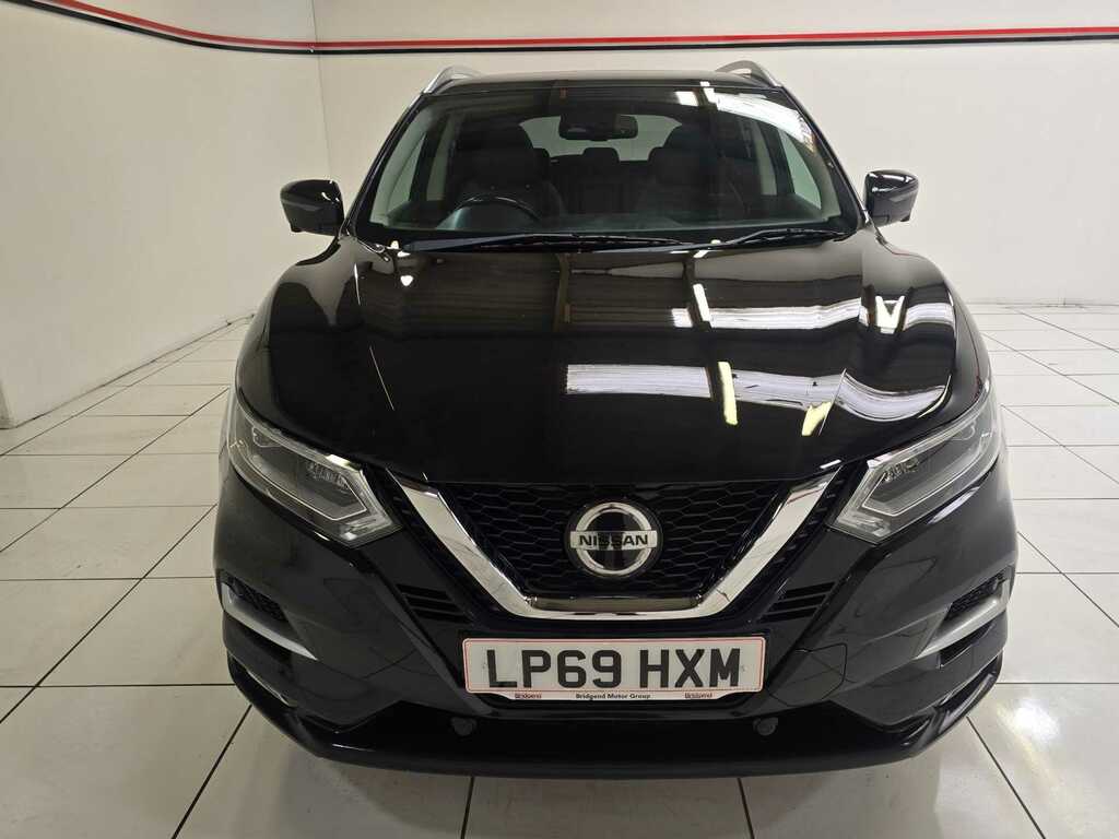 Nissan Qashqai 1.3 Dig-t Tekna Suv Black