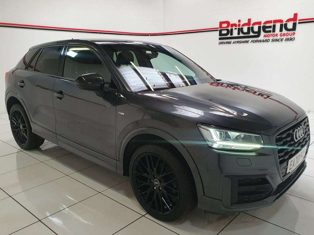 Audi Q2 1.6 Tdi 30 Black Edition Suv EA70PZR Grey #2