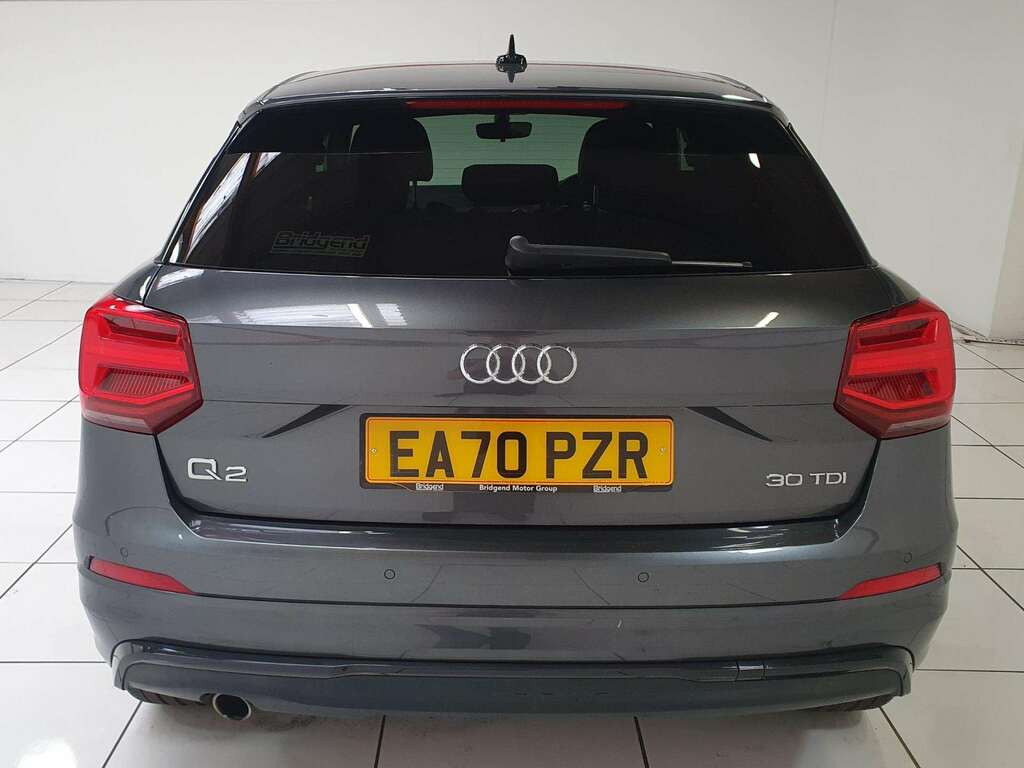 Audi Q2 1.6 Tdi 30 Black Edition Suv EA70PZR Grey #5