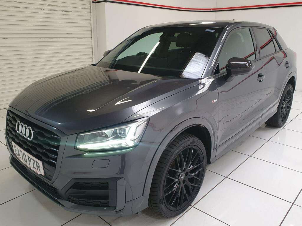 Audi Q2 1.6 Tdi 30 Black Edition Suv EA70PZR Grey #3