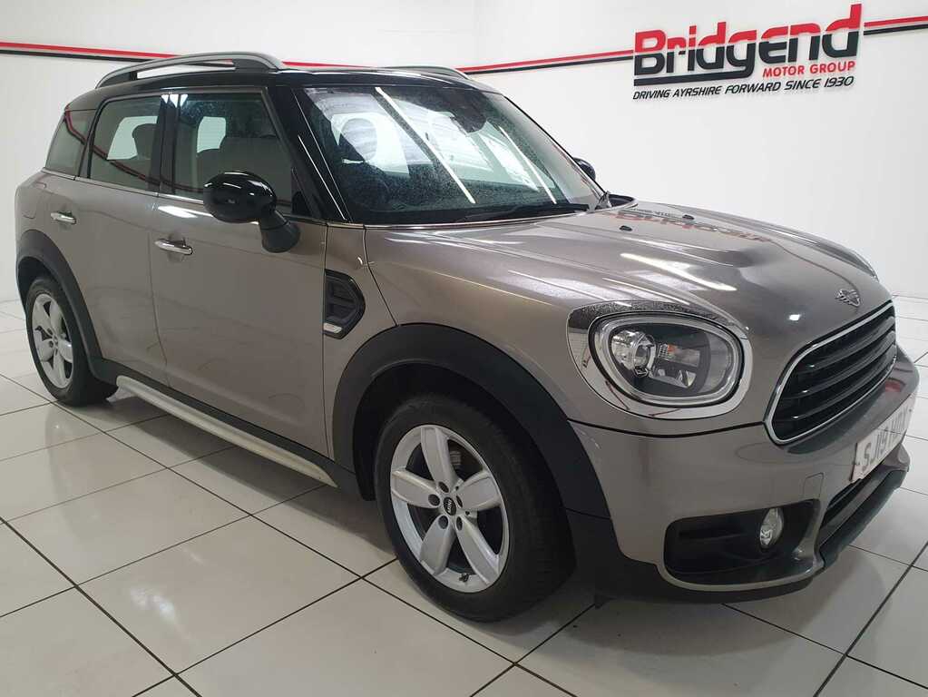Mini Countryman 1.5 Cooper Classic Suv SJ19HDX Silver #2
