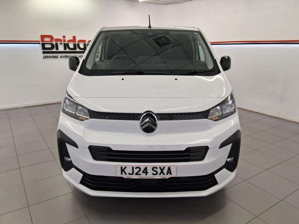 Citroen Dispatch 1.5 Bluehdi Driver XL Panel Van 6Dr White