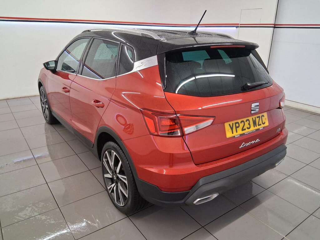 Seat Arona 1.0 Tsi Fr Edition Suv YP23WZC Red #3