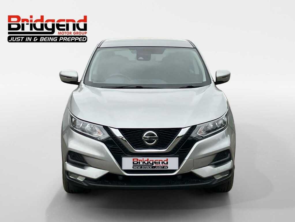 Nissan Qashqai 1.3 Dig-t Acenta Premium Suv Silver
