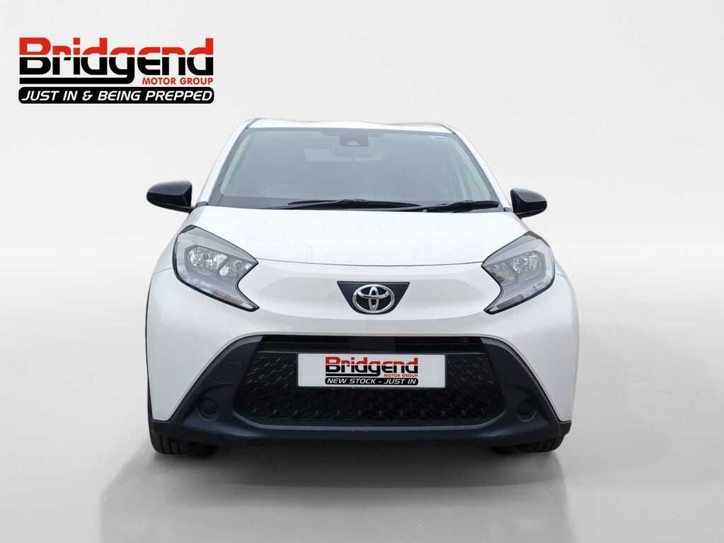 Toyota Aygo 1.0 Vvt-i Pure Hatchback White