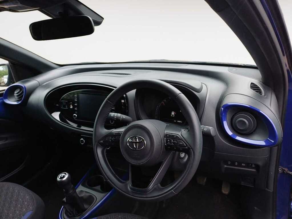 Toyota Aygo 1.0 Vvt-i Edge NU22LVW Blue #3