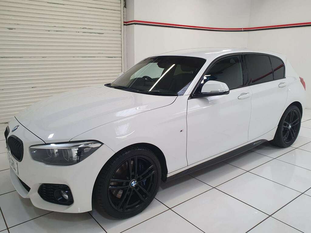 BMW 1 Series 1.5 118I Gpf M Sport Shadow Edition YC19GRL White #3