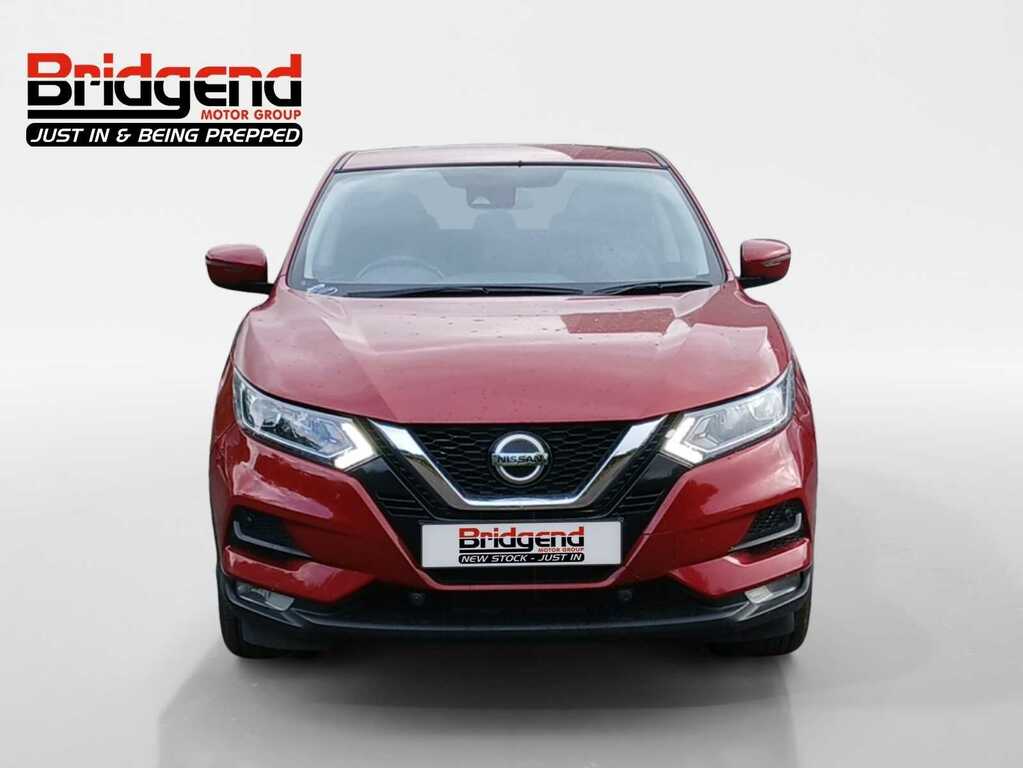 Nissan Qashqai 1.3 Dig-t Acenta Premium Suv Red
