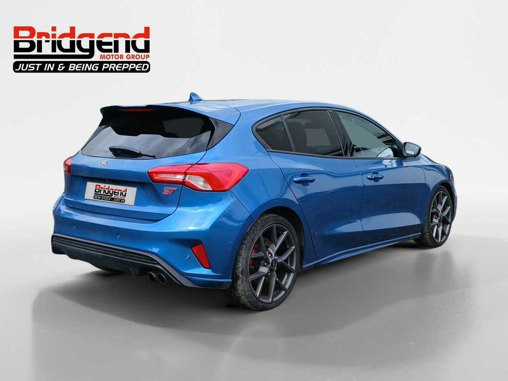 Ford Focus 2.0 Ecoblue St Hatchback ML20WNS Blue #3