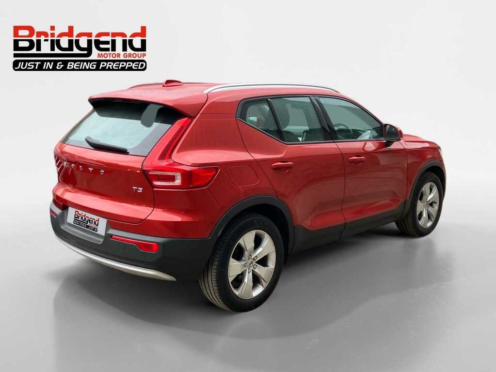 Volvo XC40 1.5 T3 Momentum Suv FY70YOC Red #3