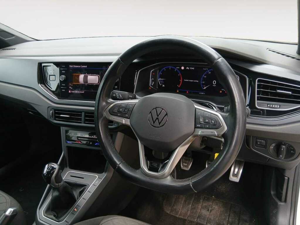 Volkswagen Polo 1.0 Tsi R-line Hatchback YH22OKE White #5