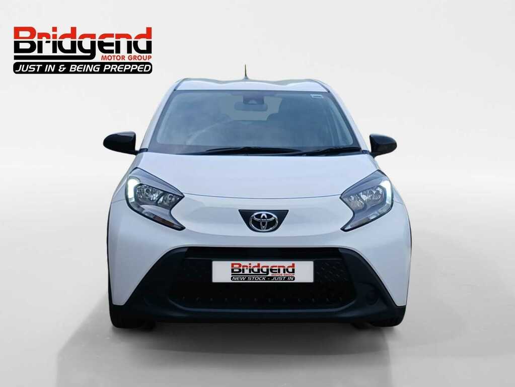 Toyota Aygo 1.0 Vvt-i Pure Hatchback White