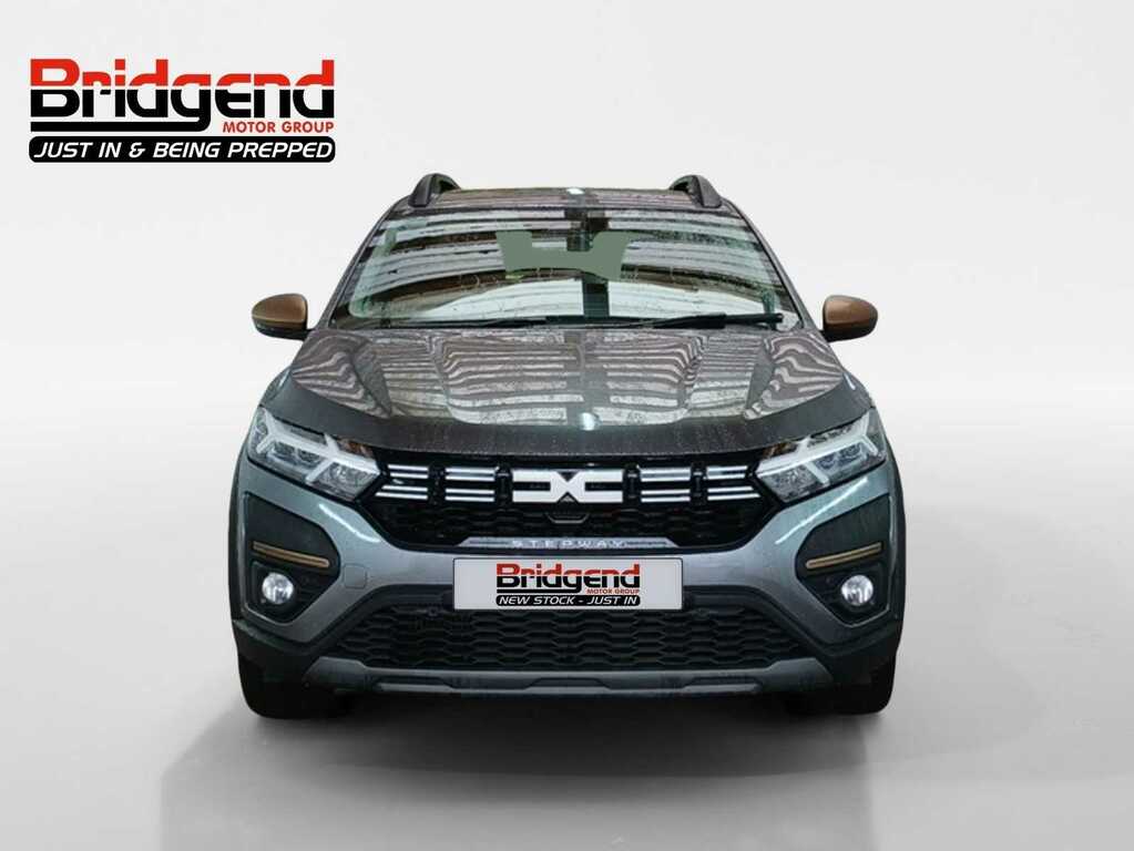 Dacia Sandero Stepway 1.0 Tce Extreme Hatchback Grey #2