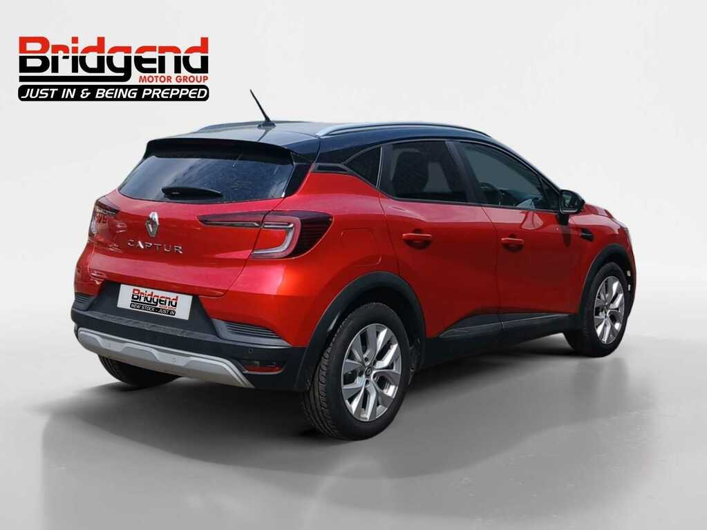 Renault Captur 1.0 Tce Iconic Suv HV70YVJ Red #3