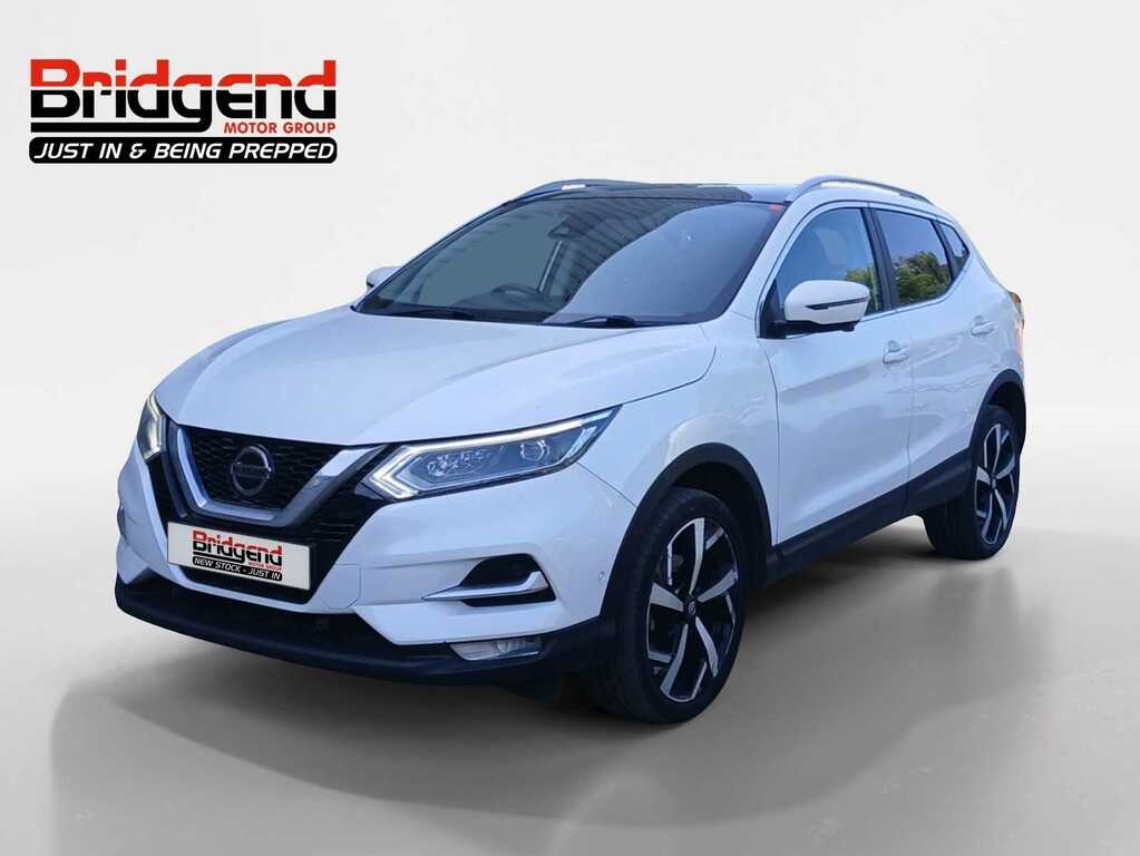 Nissan Qashqai 1.3 Dig-t Tekna Suv WR70TKT White #2