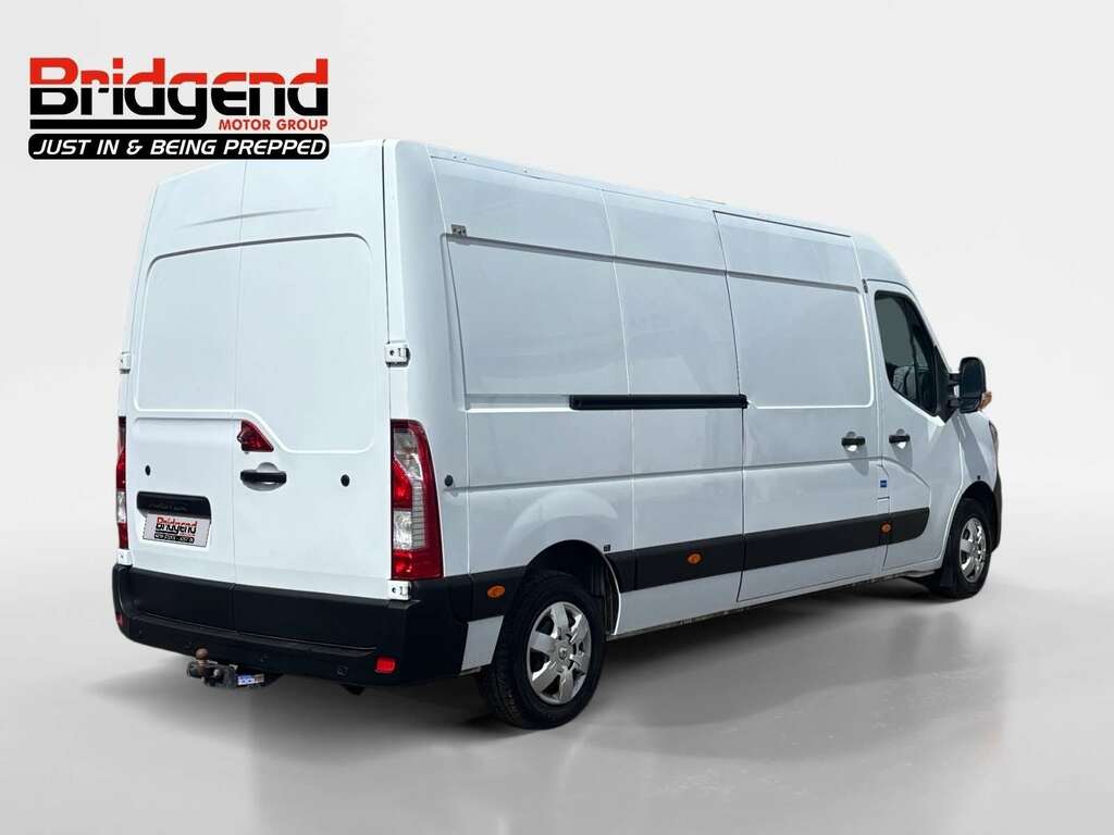 Renault Master 2.3 Dci Energy 35 Business Panel Van M White #3