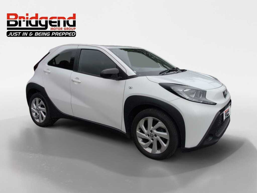 Toyota Aygo 1.0 Vvt-i Pure Hatchback White #2
