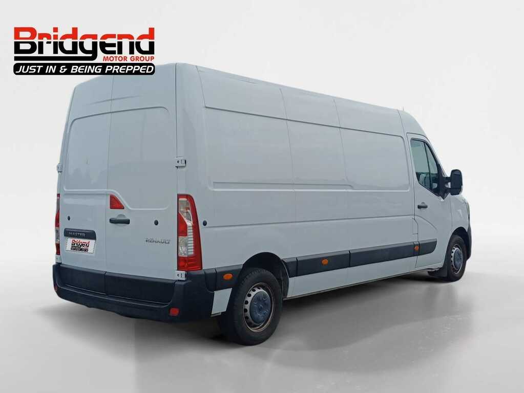 Renault Master 2.3 Dci 35 Business Panel Van Fw MD72OMM White #3