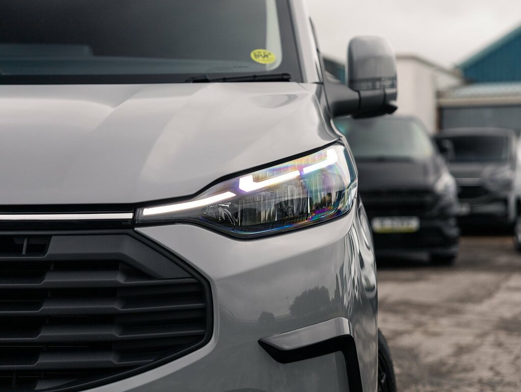 Ford Transit Custom 300 Limited L2 Lwb Double Cab In Van 2.0 Ecob Grey #43