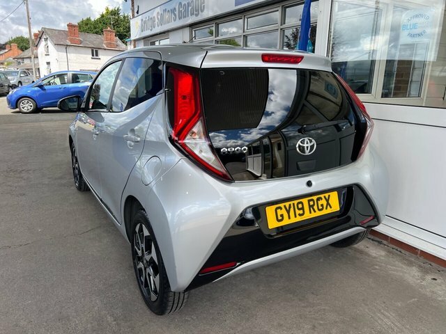Toyota Aygo Vvt-i X-trend GY19RGX Silver #3