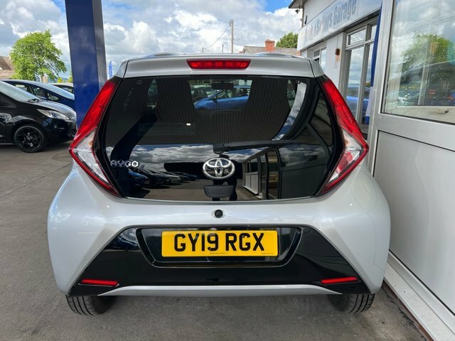 Toyota Aygo Vvt-i X-trend GY19RGX Silver #4