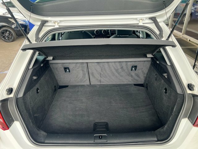 Audi A3 Tfsi Cod Sport Sportback YS67UFL White #5