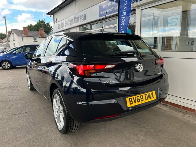 Vauxhall Astra Cdti Blueinjection Sri Hatchback Blue #3
