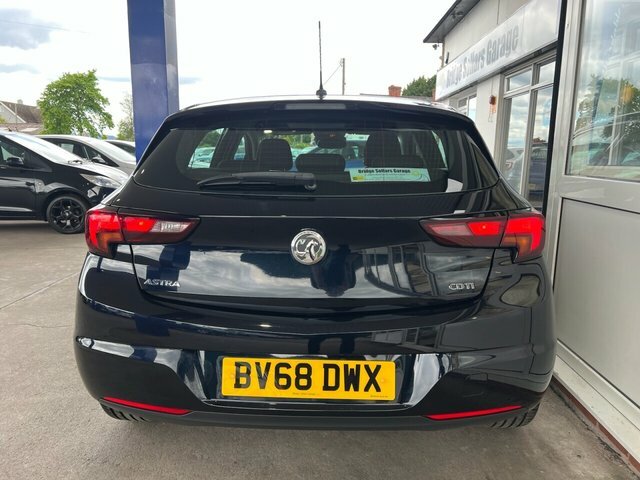 Vauxhall Astra Cdti Blueinjection Sri Hatchback Blue #4