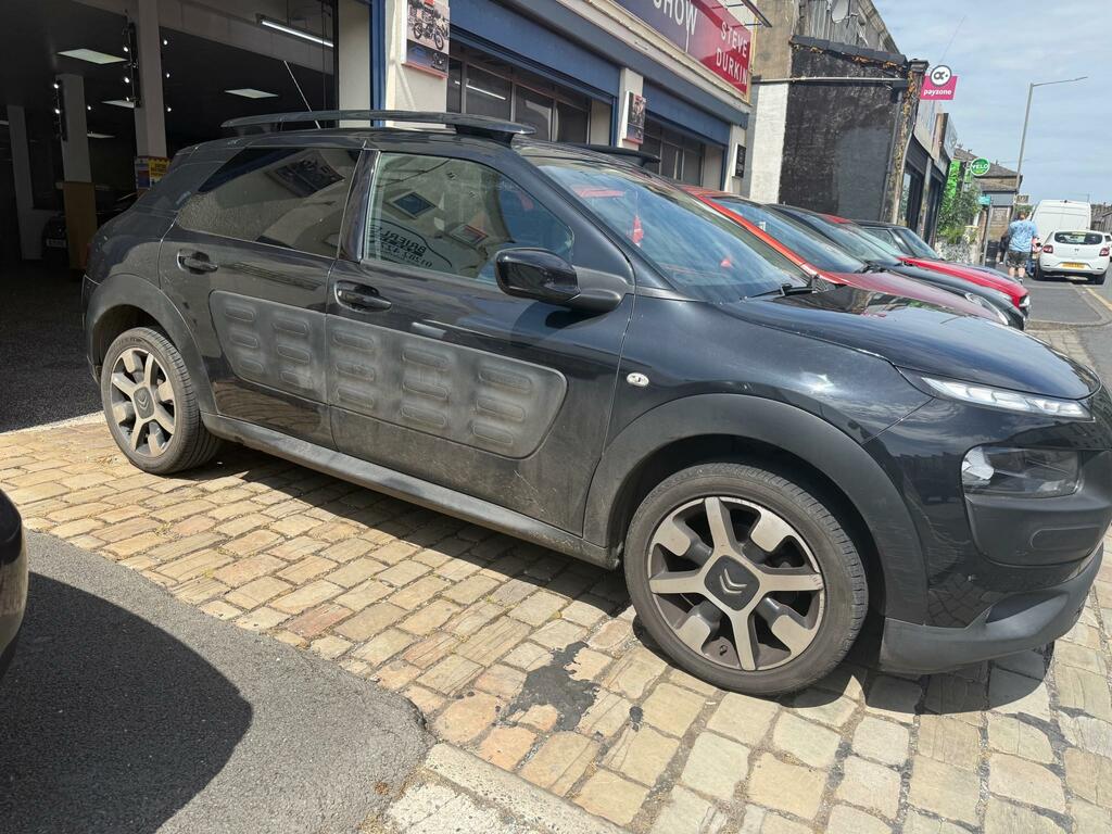 Citroen C4 Cactus Flair Puretech Black #4