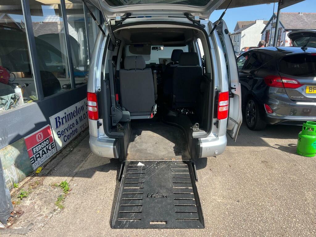 Volkswagen Caddy Life 2011 Life Grey #16